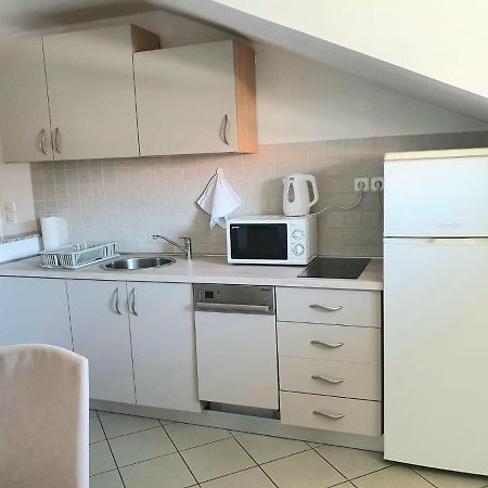 Apartment Lily Near Zagreb Airport Велика-Горица Экстерьер фото